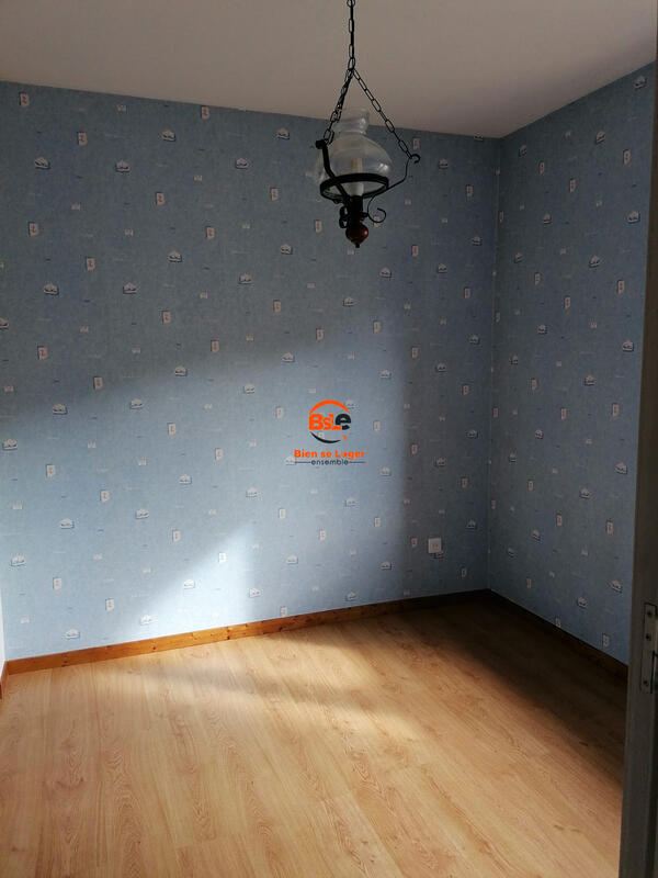 Maison - 102 m² - 5 pièces