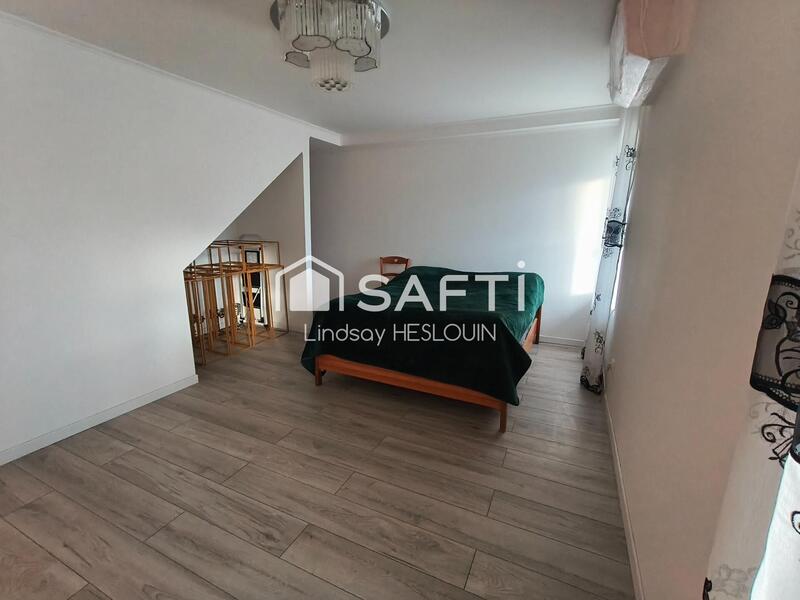 Maison - 192 m² - 6 pièces