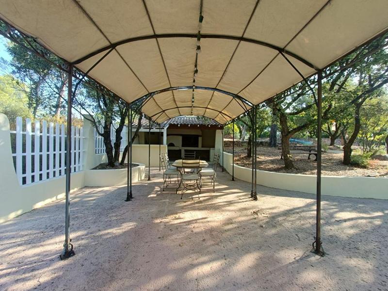 Maison - 205 m² - 6 pièces