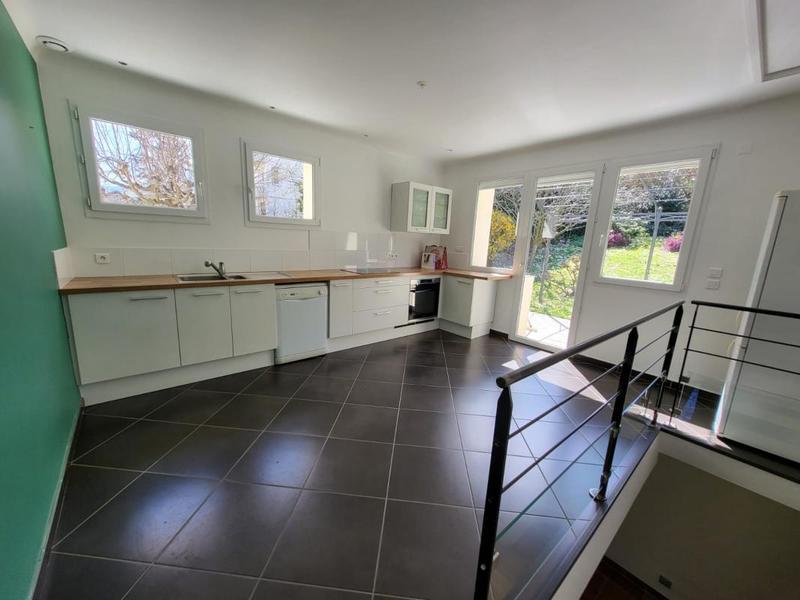 Maison - 115 m² - 4 pièces