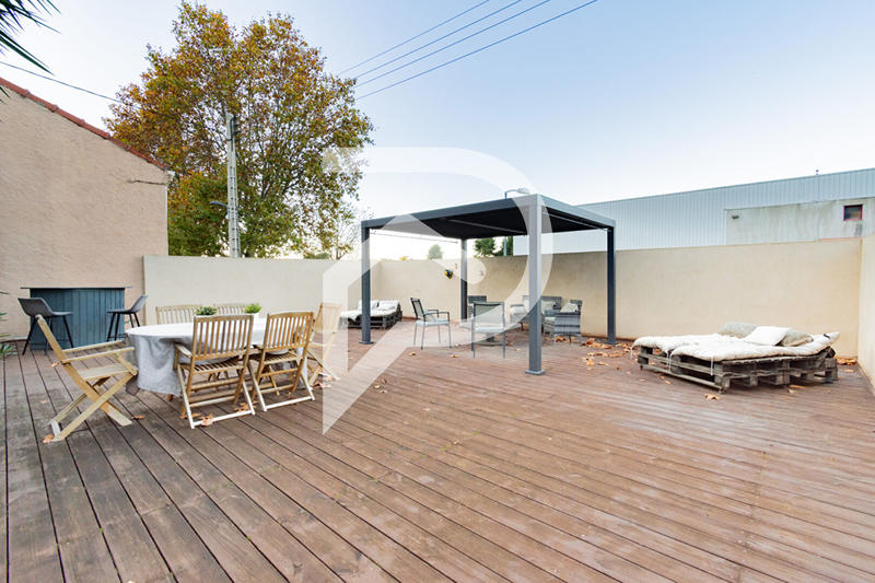 Maison - 104 m² - 5 pièces