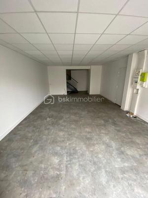 Local commercial - 66 m² - 2 pièces