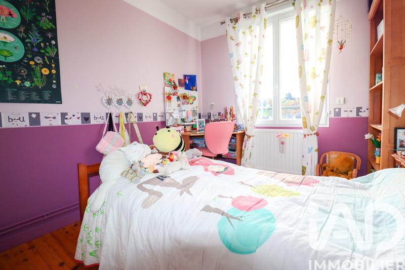 Maison - 273 m² - 11 pièces