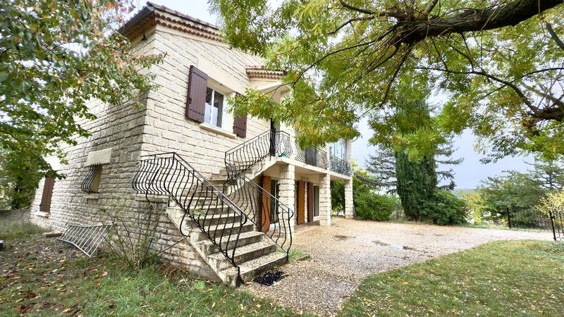 Maison - 141 m² - 6 pièces