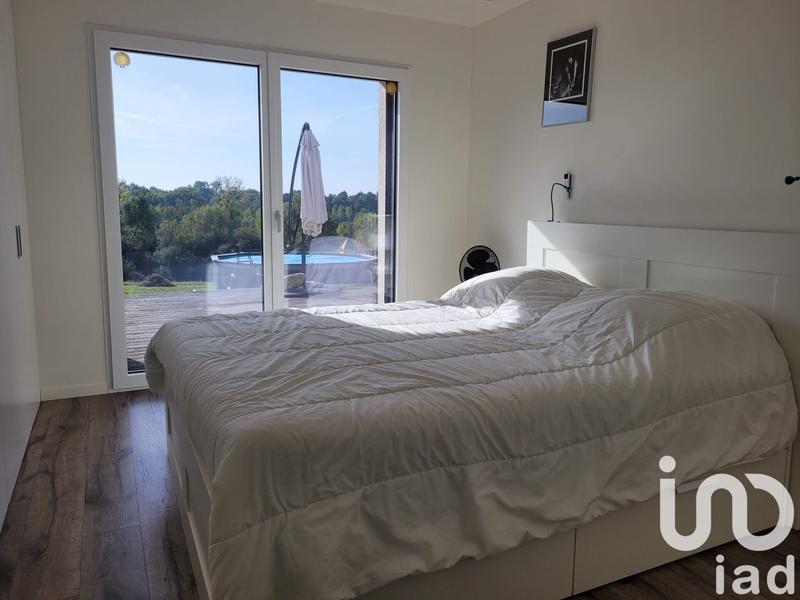 Maison - 137 m² - 5 pièces