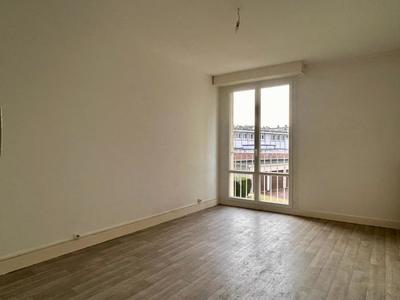 Appartement - 79 m² - 3 pièces