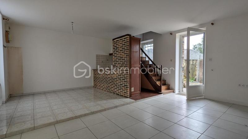 Maison en pierre - 84 m² - 3 pièces