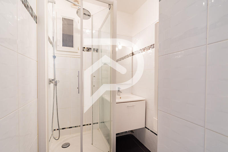 Appartement - 100 m² - 3 pièces