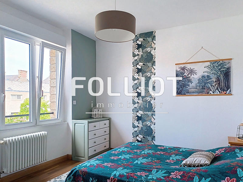 Maison - 159 m² - 8 pièces