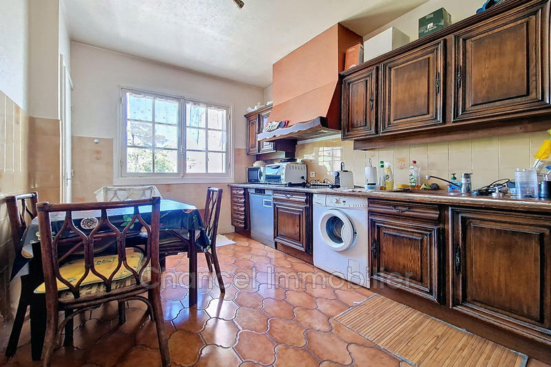 Appartement - 85 m² - 3 pièces