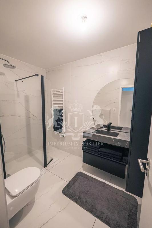 Appartement - 88 m² - 5 pièces