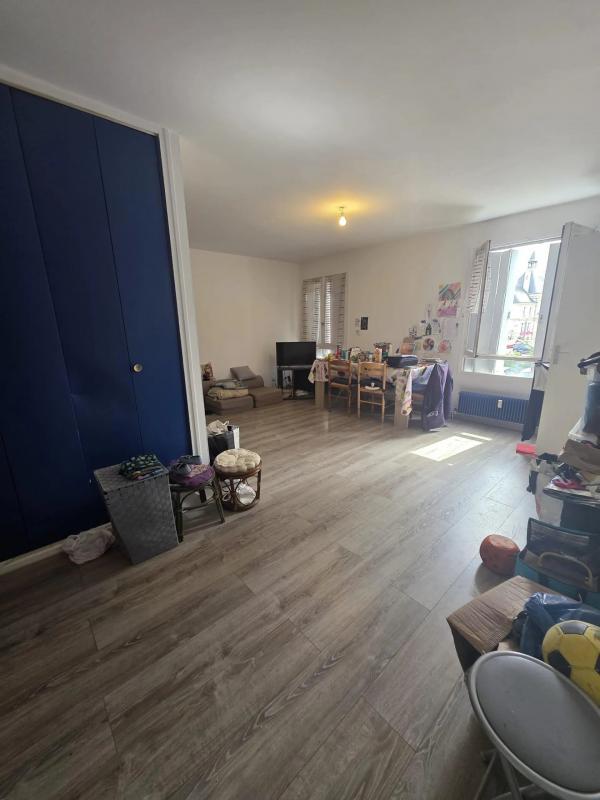 Studio - 38 m² - 1 pièce