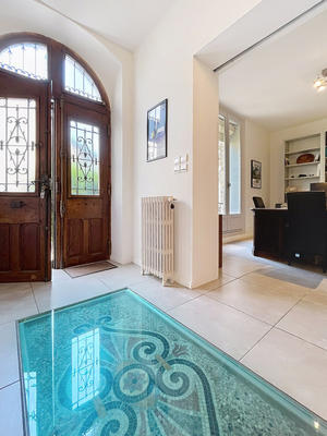 Maison bourgeoise - 350 m² - 8 pièces