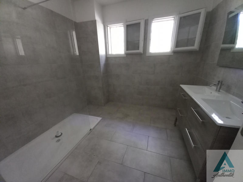 Appartement - 108 m² - 5 pièces