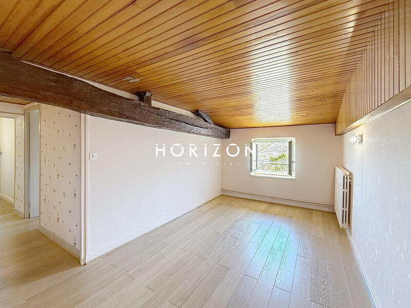 Maison - 119 m² - 6 pièces