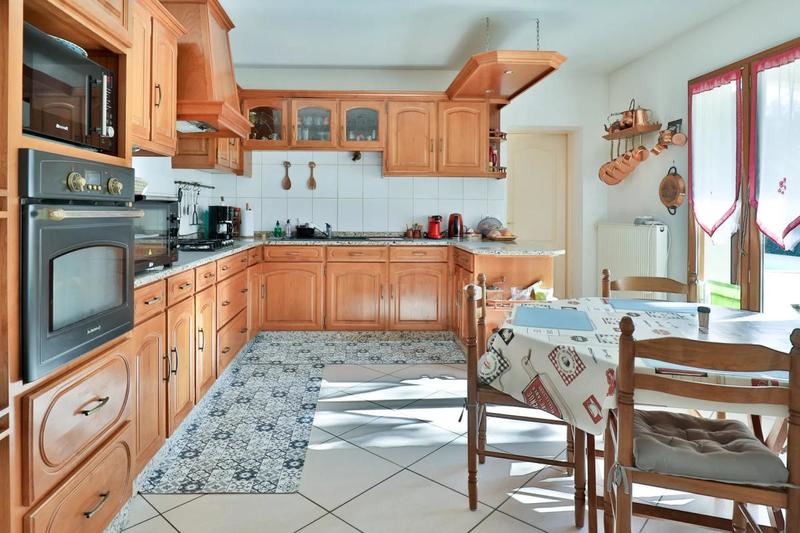 Maison - 155 m² - 6 pièces