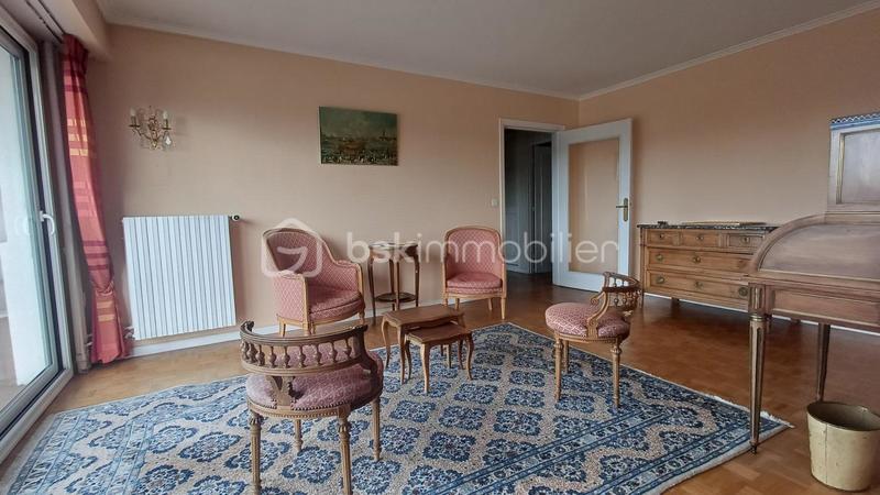 Appartement - 95 m² - 5 pièces