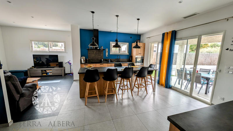 Villa - 130 m² - 5 pièces