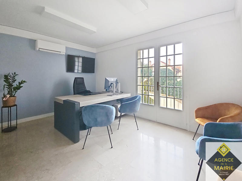 Maison - 175 m² - 6 pièces