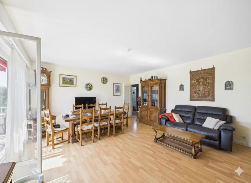 Appartement - 76 m² - 3 pièces