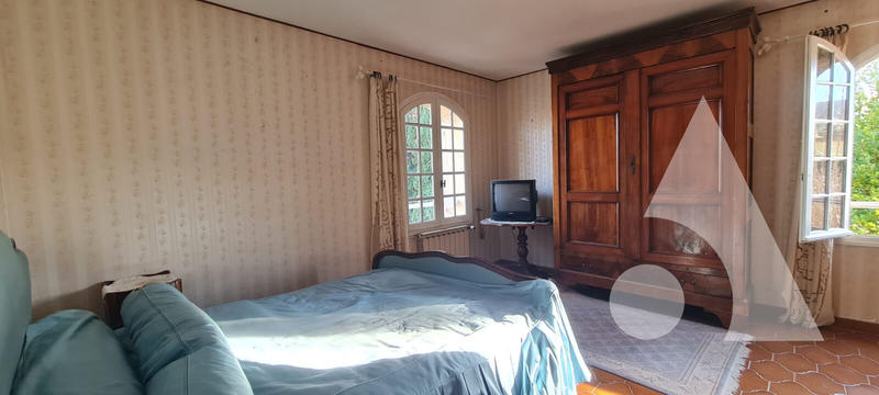 Maison - 151 m² - 6 pièces