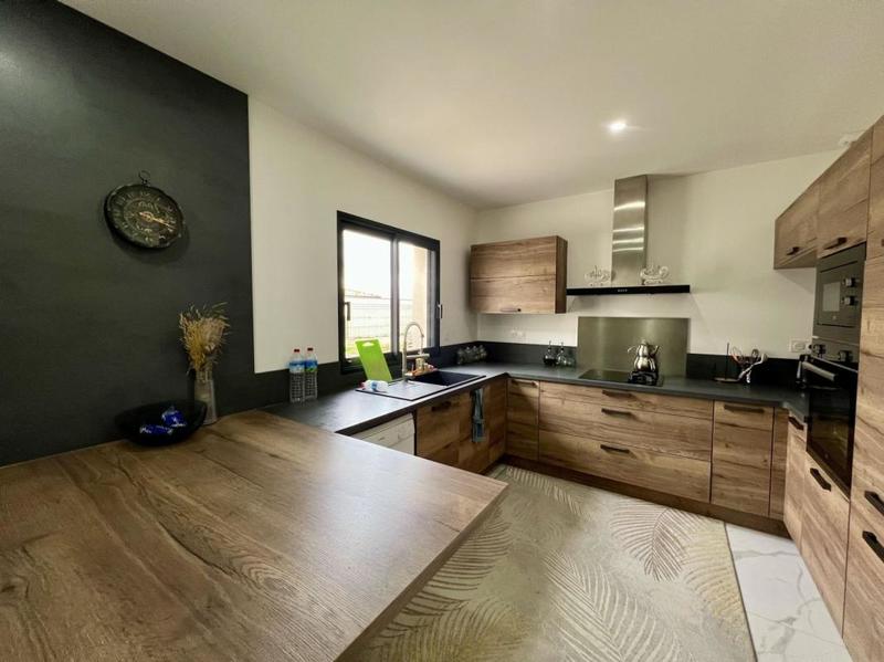 Maison - 140 m² - 6 pièces