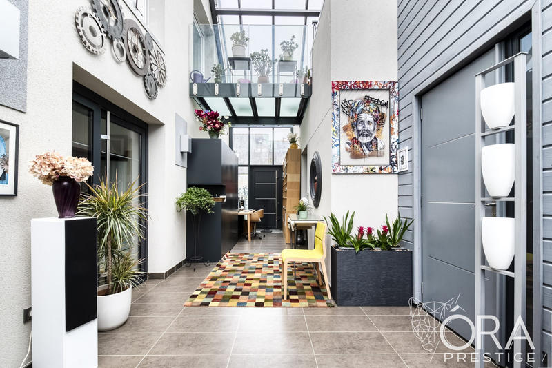 Maison contemporaine - 162 m² - 7 pièces