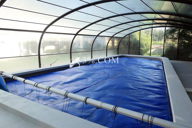 Villa - 195 m² - 8 pièces