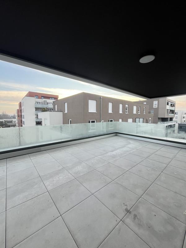 Appartement - 85 m² - 4 pièces