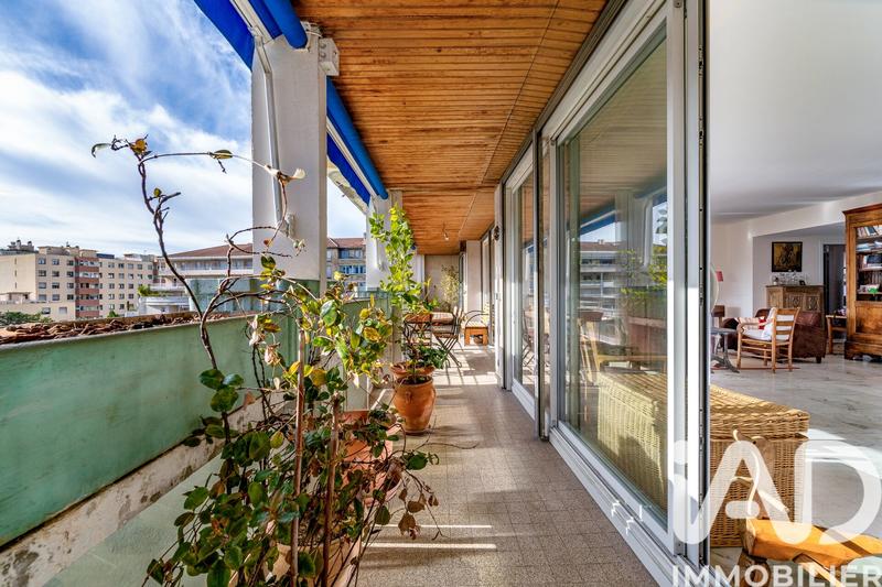 Appartement - 170 m² - 5 pièces