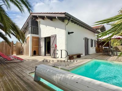 Maison - 174 m² - 7 pièces