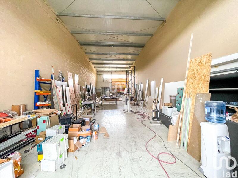 Local commercial - 361 m²