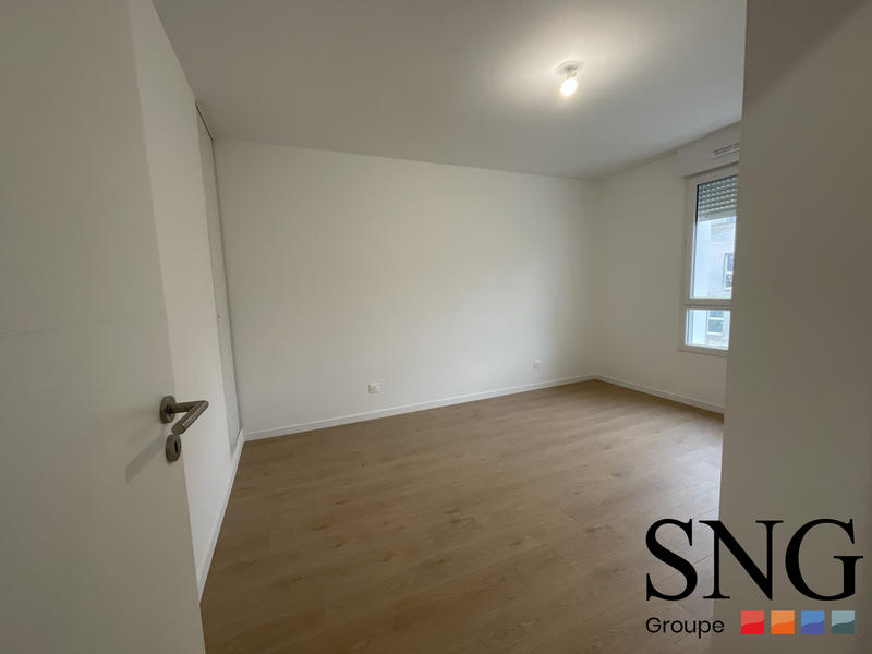 Appartement - 81 m² - 4 pièces