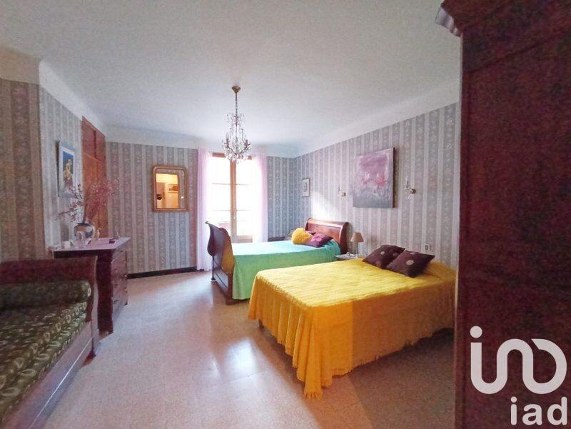 Maison de village - 200 m² - 7 pièces