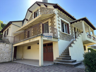 Maison - 154 m² - 6 pièces