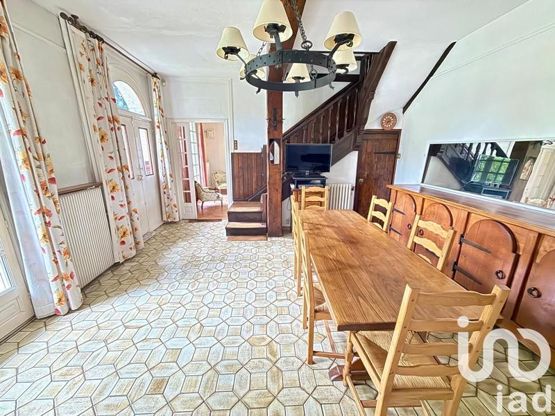 Maison - 121 m² - 6 pièces