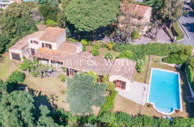 Villa - 160 m² - 5 pièces