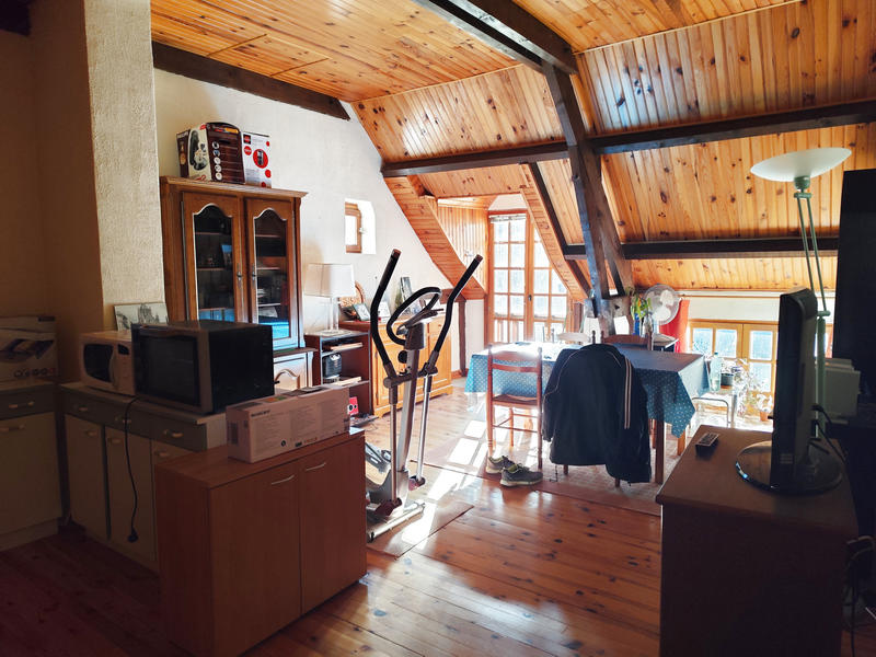 Maison - 640 m² - 15 pièces