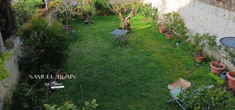 Maison - 200 m² - 9 pièces