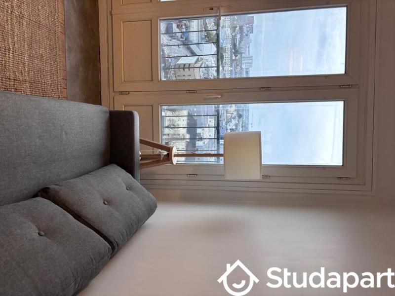 Chambre - 11 m² - 1 pièce