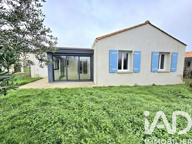 Maison - 92 m² - 5 pièces