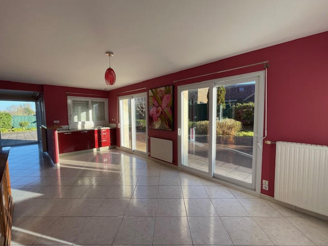 Maison - 85 m² - 5 pièces