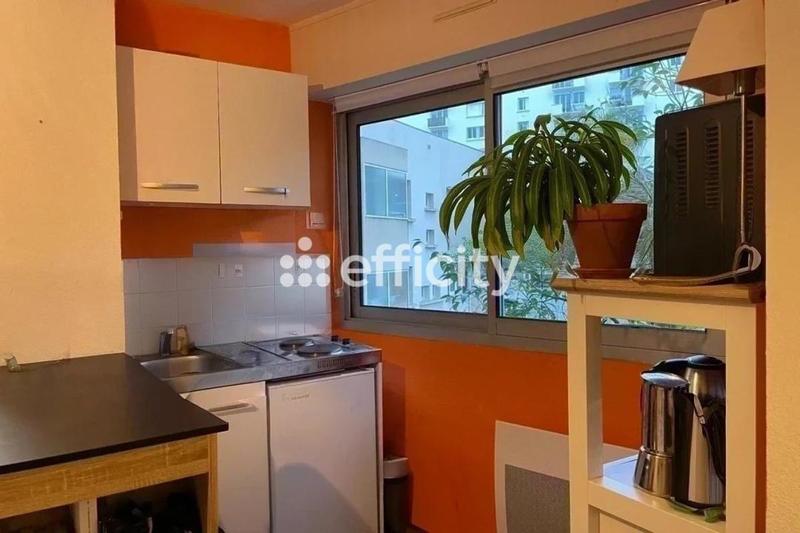 Appartement - 16 m² - 1 pièce