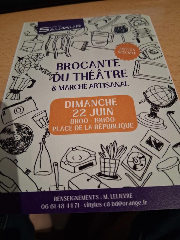 Brocante du théâtre