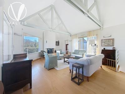 Maison contemporaine - 148 m² - 6 pièces