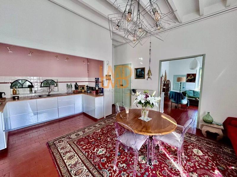 Maison ancienne - 168 m² - 6 pièces