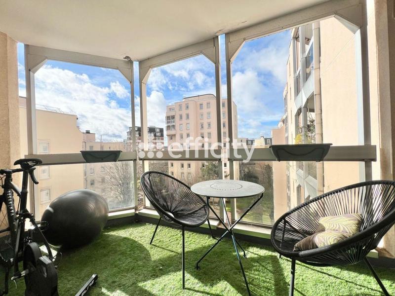 Appartement - 64 m² - 3 pièces