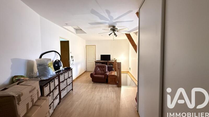 Maison - 167 m² - 7 pièces