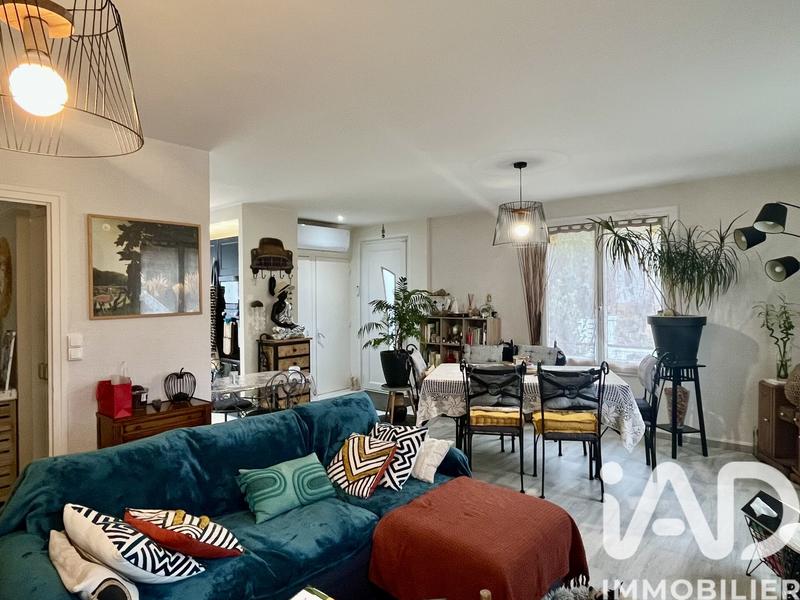 Maison - 90 m² - 4 pièces