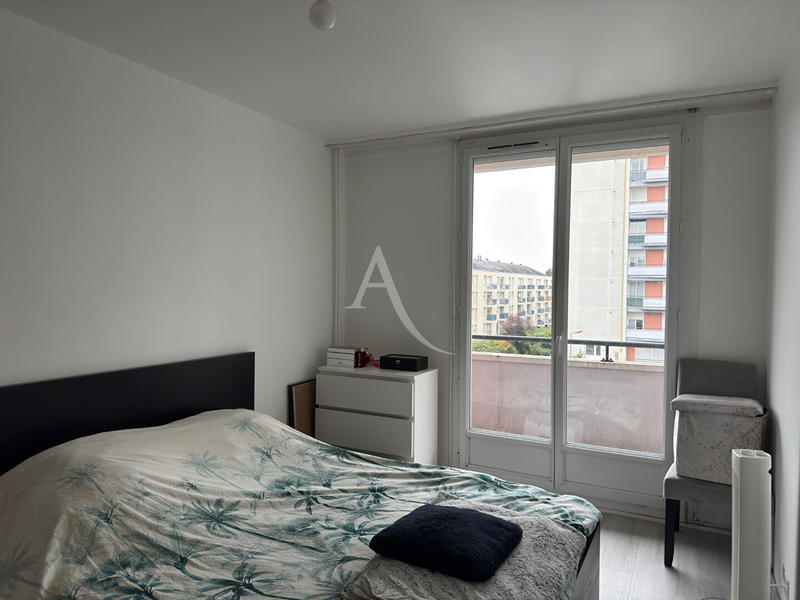 Appartement - 80 m² - 3 pièces